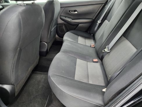 Used 2023 Nissan Sentra SV image 9