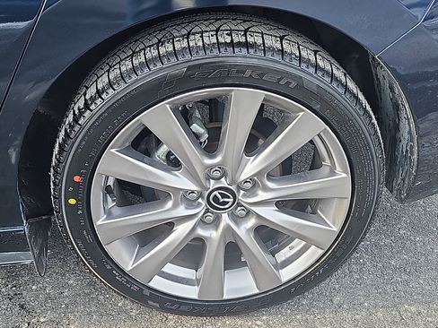 Used 2021 MAZDA MAZDA3 s image 24