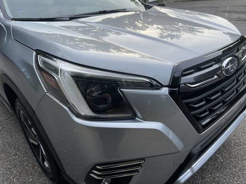 Used 2023 Subaru Forester Touring AWD/4WD image 19
