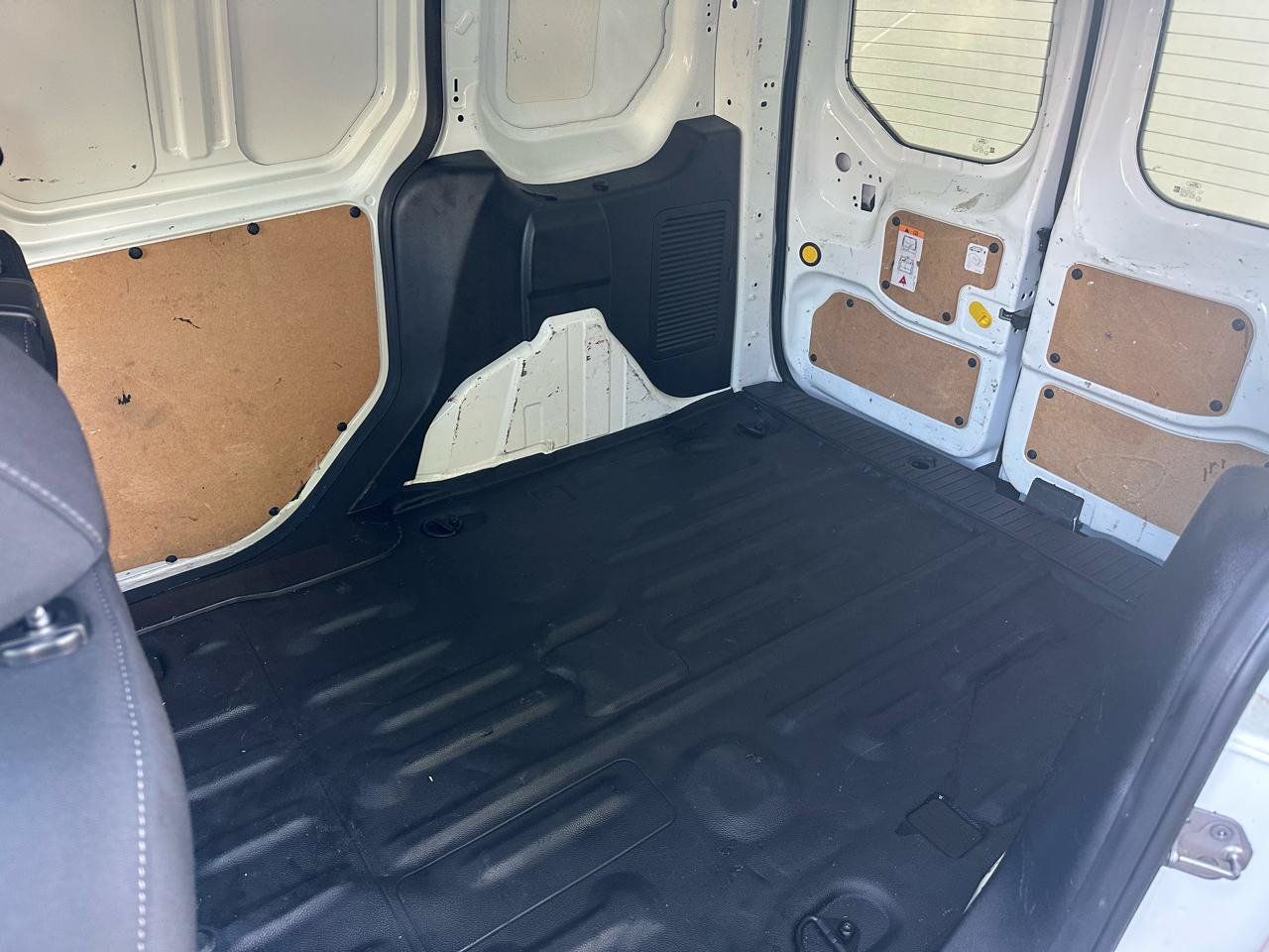 Used 2022 Ford Transit Connect XL FWD image 9