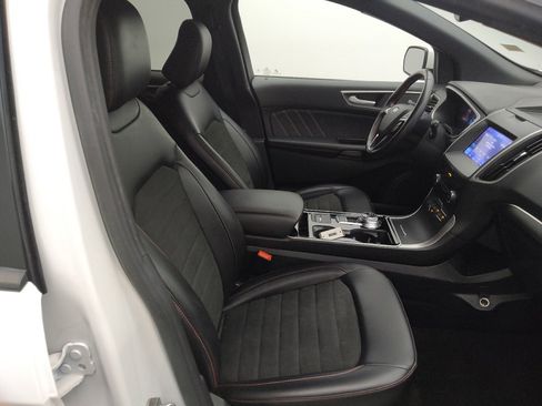 Used 2020 Ford Edge ST-Line AWD/4WD image 21