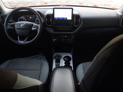 Used 2023 Ford Bronco Sport Big Bend image 8