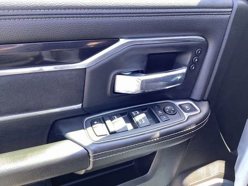 Used 2022 RAM 3500 Laramie image 10