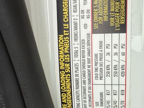 Used 2019 Volkswagen Golf SE image 40