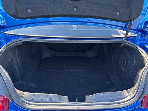 Used 2016 Chevrolet Camaro SS RWD image 12