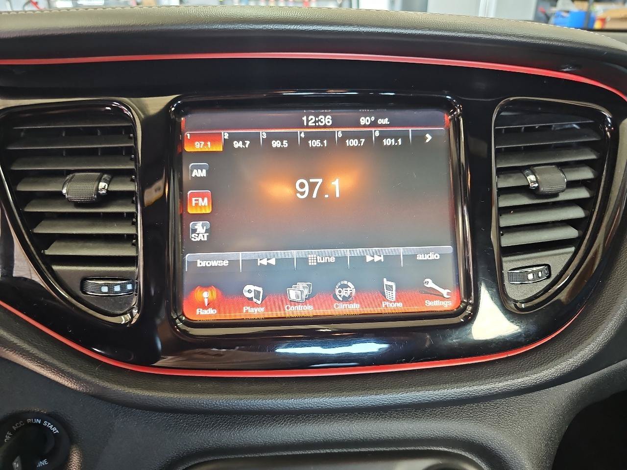 Used 2015 Dodge Dart SXT FWD image 18