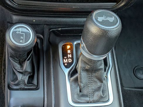 Used 2021 Jeep Wrangler Unlimited Sport image 24