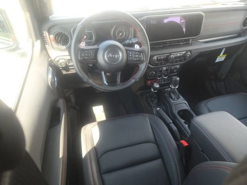 Used 2026 Jeep Wrangler Unlimited Rubicon 392 w/ Quick Order Package 27X Moab AWD/4WD image 28