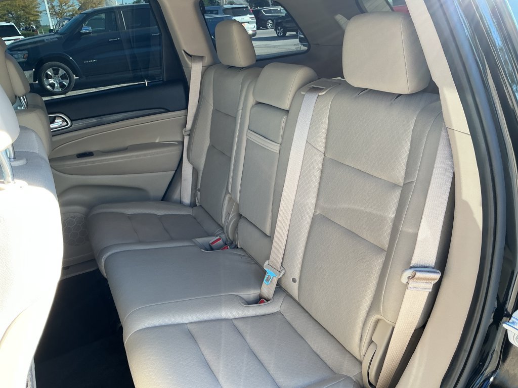 Certified 2022 Jeep Grand Cherokee Laredo E w/ Security & Convenience Group AWD/4WD image 29