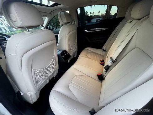 Used 2018 Maserati Ghibli Base 4dr Sedan image 21