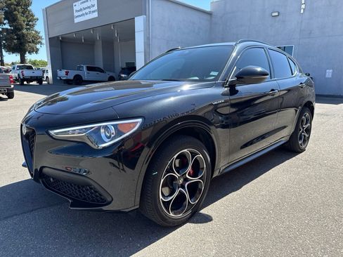 Used 2023 Alfa Romeo Stelvio Veloce AWD/4WD image 1