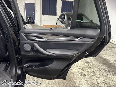 Used 2018 BMW X5 xDrive35i AWD/4WD image 23