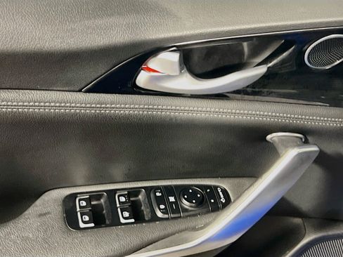Used 2019 Kia Stinger RWD image 16
