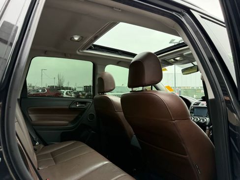 Used 2017 Subaru Forester 2.5i Touring w/ Popular Package #1 image 7