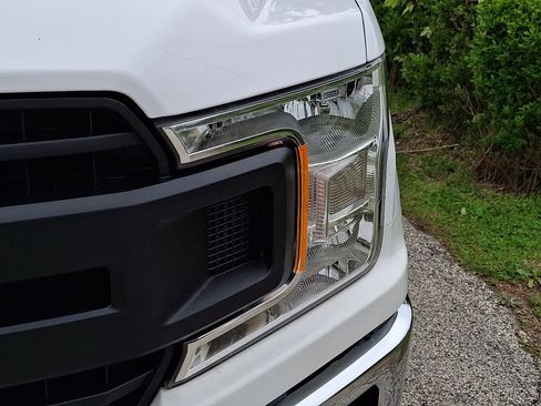 Used 2018 Ford F150 XL w/ Equipment Group 101A Mid AWD/4WD image 13