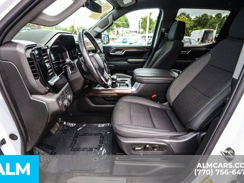 Used 2024 Chevrolet Silverado 1500 RST image 22