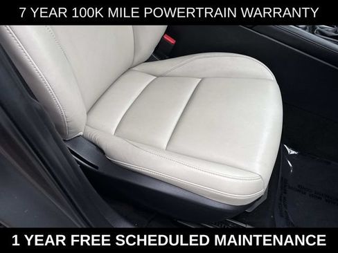 Used 2023 MAZDA MAZDA3 s FWD image 10