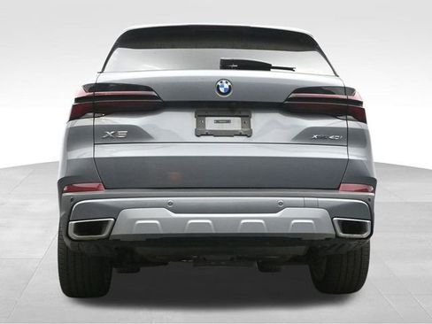 Used 2024 BMW X5 xDrive40i w/ Parking Assistance Package AWD/4WD image 45
