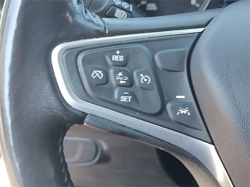 Used 2022 Chevrolet Equinox LT image 23