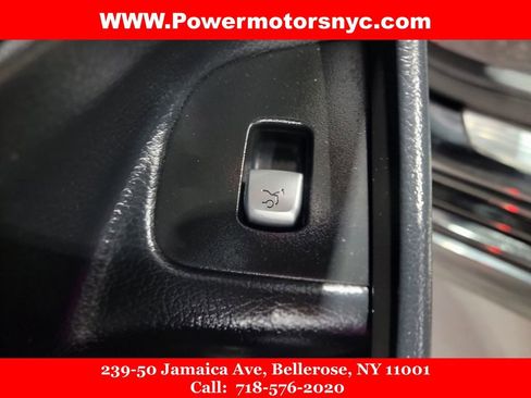 Used 2017 Mercedes-Benz E 300 E 300 image 34