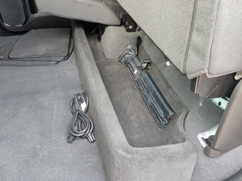 Used 2023 GMC Sierra 1500 AT4 w/ Technology Package AWD/4WD image 33
