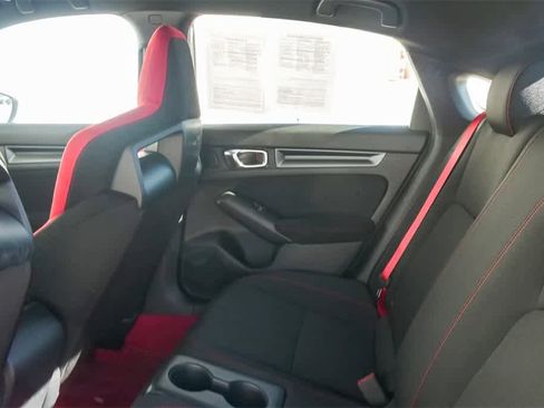 Used 2025 Honda Civic Type R image 15