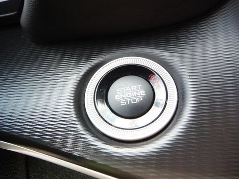 Certified 2023 Jeep Grand Cherokee L Laredo AWD/4WD image 21