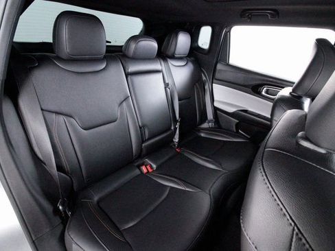 Used 2024 Jeep Compass Limited w/ Sun and Sound Group image 22