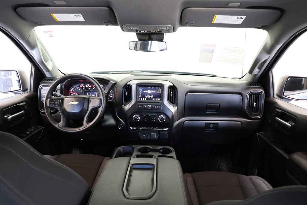 Used 2025 Chevrolet Silverado 1500 Custom w/ Turbomax Blackout Package RWD image 23