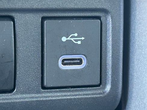 Used 2024 Toyota Corolla Cross L FWD image 13
