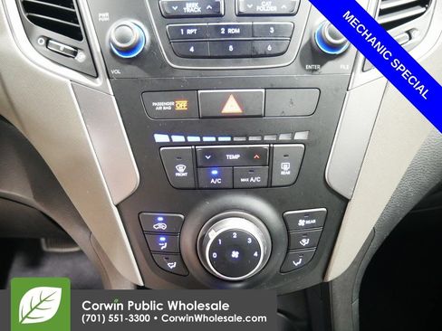 Used 2013 Hyundai Santa Fe GLS w/ Popular Equipment Pkg AWD/4WD image 6