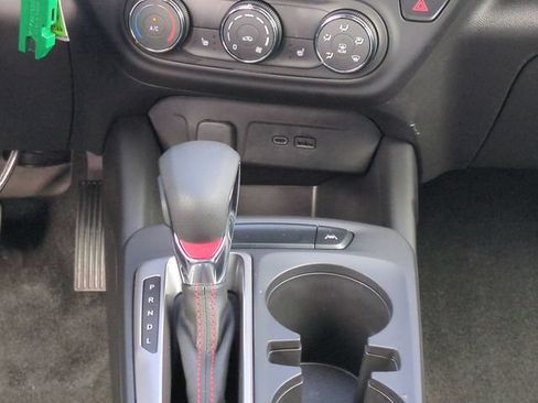 Used 2026 Chevrolet Trax RS w/ Driver Confidence Package FWD image 19