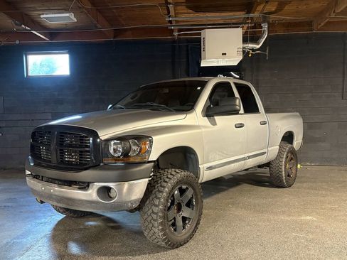 Used 2006 Dodge Ram 3500 Truck Laramie w/ Trailer Tow Group AWD/4WD image 1