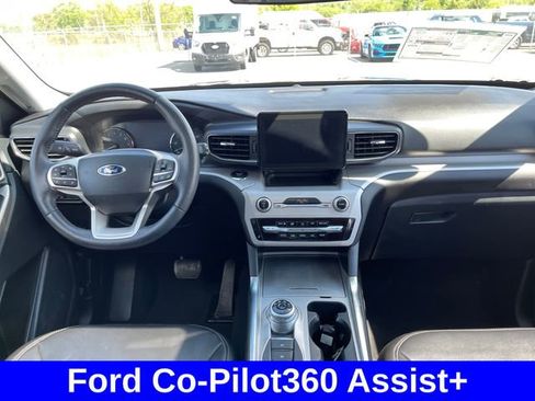Used 2023 Ford Explorer XLT w/ Equipment Group 202A AWD/4WD image 12