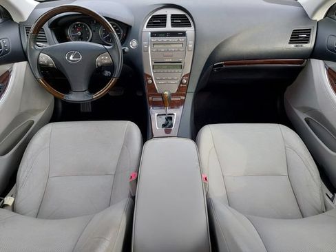 Used 2011 Lexus ES 350 FWD image 3
