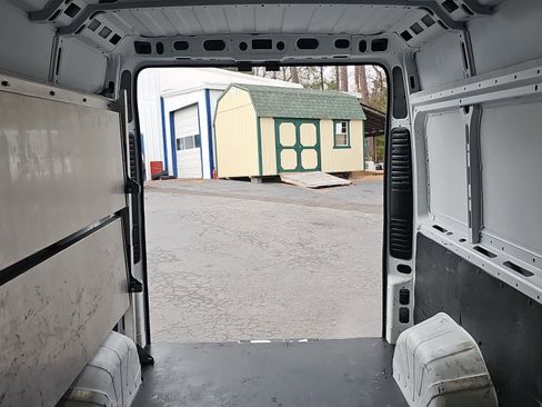 Used 2021 RAM ProMaster 2500 w/ Convenience Group image 31