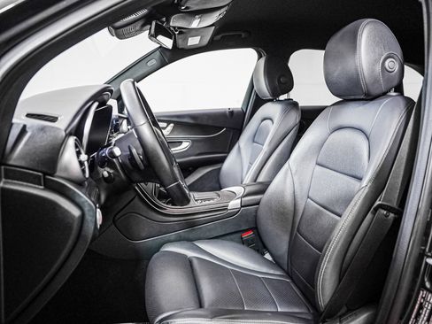 Certified 2022 Mercedes-Benz GLC 300 image 12