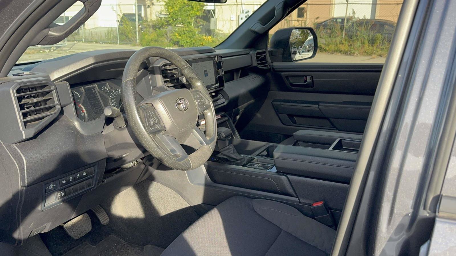 Used 2025 Toyota Tundra SR AWD/4WD image 28