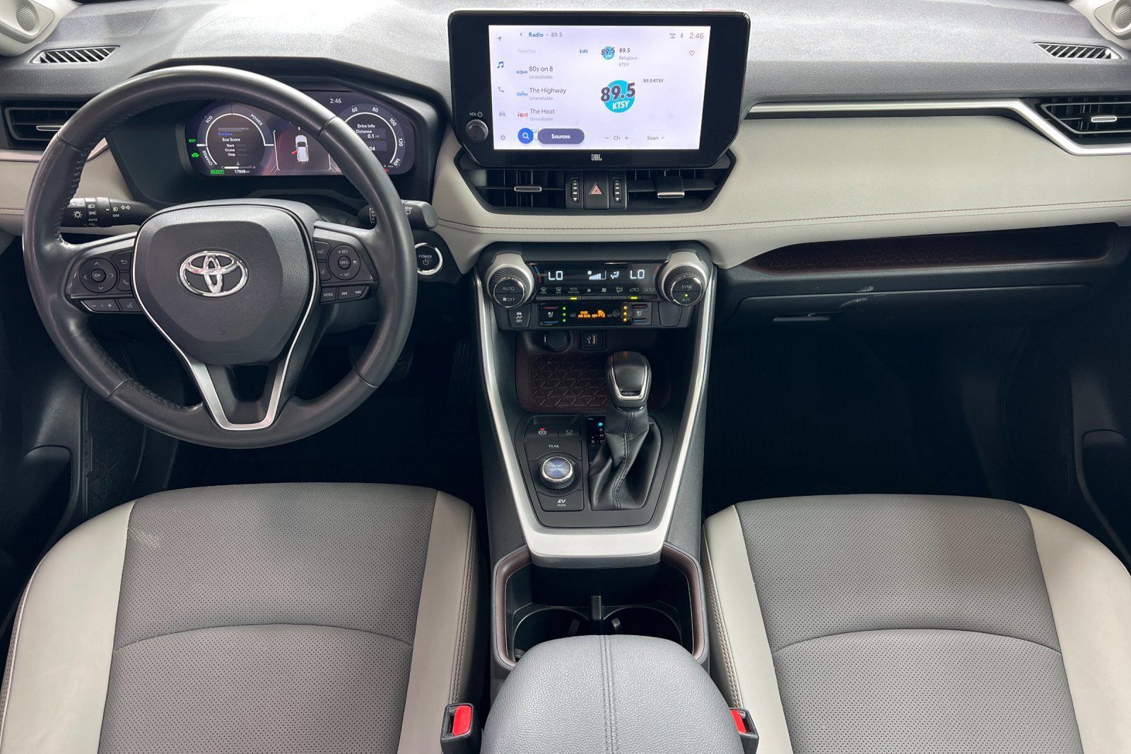 Used 2023 Toyota RAV4 Limited w/ Limited Grade Weather Package AWD/4WD image 10