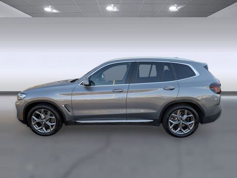 Used 2024 BMW X3 sDrive30i image 2