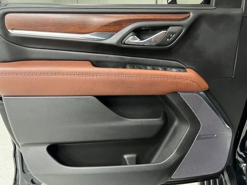 Used 2023 GMC Yukon XL Denali Ultimate w/ LPO, Floor Liner Package image 22