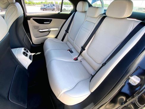 Used 2025 Mercedes-Benz C 300 Sedan image 20