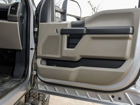 Used 2022 Ford F350 XL w/ STX Appearance Package image 39