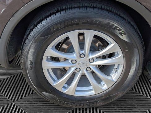 Used 2017 INFINITI QX70 AWD image 24