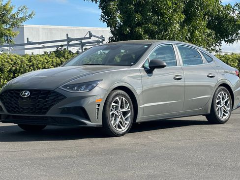 Used 2023 Hyundai Sonata SEL image 8