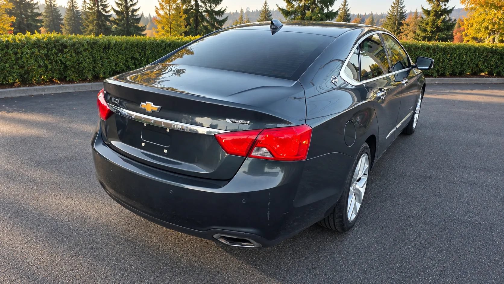 Used 2018 Chevrolet Impala Premier FWD image 5