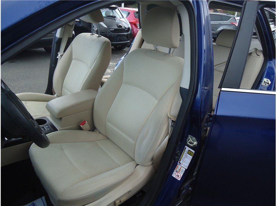 Used 2016 Subaru Outback 2.5i Premium AWD/4WD image 11