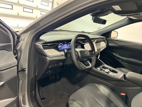 New 2026 Jeep Cherokee Laredo AWD/4WD image 17