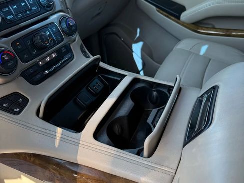 Used 2017 GMC Yukon Denali w/ Open Road Package image 31