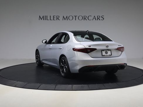 Used 2020 Alfa Romeo Giulia Ti Sport w/ Quick Order Package 22S Sport AWD/4WD image 13